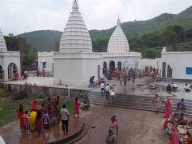 कोरोना वायरस के चलते जमुई जिला के शिव मंदिरों में धार्मिक मेला और जलाभिषेक पर रोक