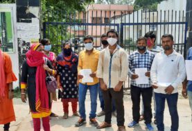 कार्यपालक सहायकों की बहाली में पास हुए अभ्यर्थियों को 2 साल बाद भी नहीं मिली नियुक्ति, अभ्यार्थियों ने किया धरना प्रदर्शन