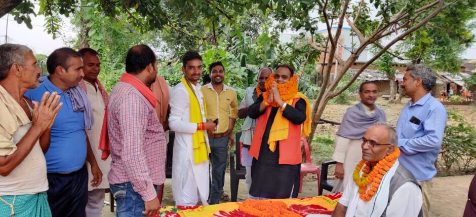 भाजपा कार्यकर्ता जरूरतमंदों के लिए हमेशा संकटमोचन के रूप में कार्य किया -बिकास प्रसाद सिंह