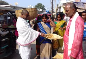 समाजसेवी सूर्या वत्स ने छठ पूजा में बांस से बनी चीजों का उपयोग करने के लिए लोगों को जागरूक किया