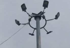 बांमदह और बासुकीटाड़ चौक पर लगा हाई मास्क लाइट महीनों से खराब लोग परेशान