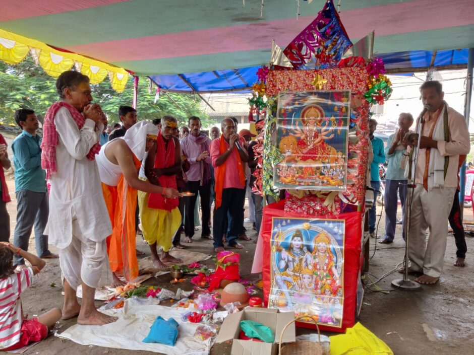 मजदूर संघ द्वारा आयोजित दो दिवसीय अष्टयाम शुरू