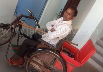 ट्राई साइकिल से शराब तस्करी करता था दिव्यांग, जुगाड़ ऐसी कि देखकर चकरा जाए सिर