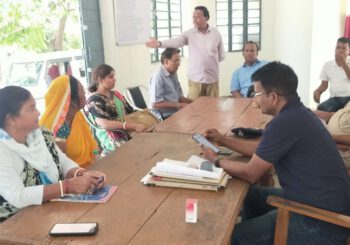 उत्क्रमित मध्य विद्यालय कन्या रामचंद्रडीह के प्रभारी प्रधानाध्यापक व सहायक शिक्षक के बीच हाथापाई