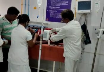 घर में बकरी घुसने की शिकायत करने पर दबंगों ने टांगी से मारकर एक व्यक्ति को किया