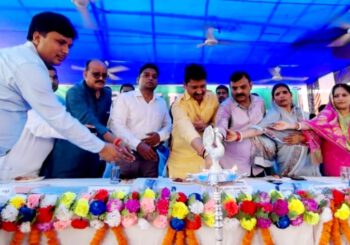 जिलाधिकारी के निर्देश पर  विकास शिविर का आयोजन, जनता का उमड़ा जनसैलाब