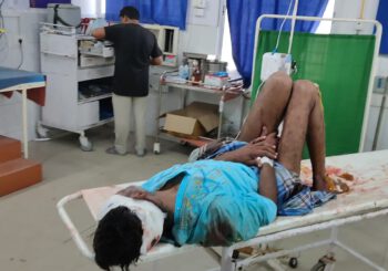 तेज रफ्तार ट्रैक्टर की चपेट में आने से एक भिखारी की हुई मौत, एक गंभीर रूप से घायल