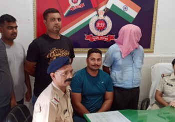 तत्काल टिकट के नाम पर अवैध वसूली करने के आरोप में टिकट पर्यवेक्षक गिरफ्तार