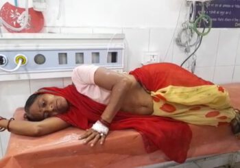 दबंगों ने एक महिला को टांगी से वार कर किया घायल, पति ने थाने में दिया लिखित आवेदन