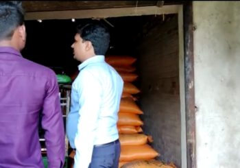 एसडीओ अभय तिवारी  ने अवैध खाद गोडाउन को किया सील