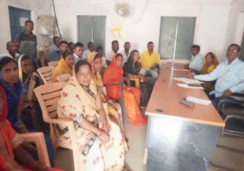 वार्ड कार्यकारिणी की बैठक में एक पुस्तकालय खोले जाने का प्रस्ताव किया गया पारित