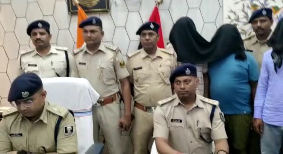 मुखिया के बड़े बेटे की हत्या करने की योजना बना रहे चार अपराधियों को पुलिस ने किया गिरफ्तार