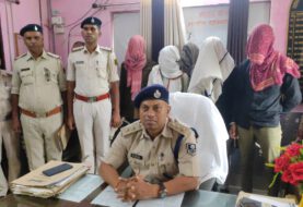 पुलिस ने पांच साइबर अपराधियों को किया गिरफ्तार, लॉटरी जीतने की लालच देकर लोगों से करता था ठगी