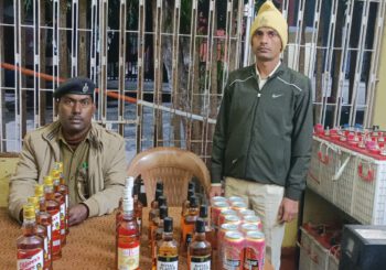 एर्नाकुलम एक्सप्रेस से रेलपुलिस ने बरामद किया बिदेशी शराब,बीयर