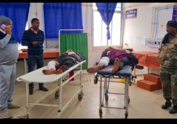 असहना मोड़ के पास बाइक व टोटो में हुआ भिड़ंत, दो लोग हुआ घायल