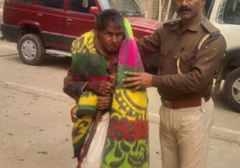 बरहट थाना में पदस्थापित पीटीसी राम सुरेश प्रसाद सिंह ने जरूरतमंदों के बीच बांटा कंबल