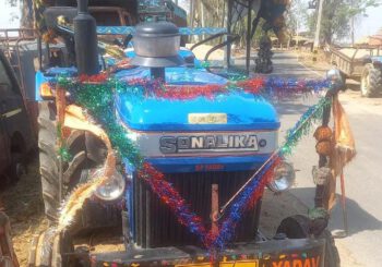 अवैध बालू लदे एक ट्रैक्टर को पुलिस ने किया जप्त।
