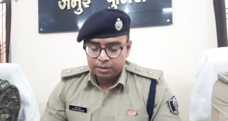 एसपी ने अवर निरीक्षक को किया निलंबित, तीन पुलिस पदाधिकारियों के खिलाफ विभागीय कार्रवाई