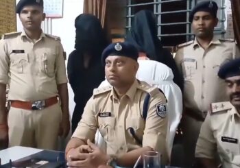लूट कांड में शामिल दो अपराधी को पुलिस ने किया गिरफ्तार, देसी कट्टा समेत जिंदा गोली बरामद
