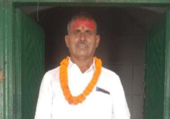 ईट से प्रहार कर बुजुर्ग पंच की हत्या, आरोपी घर छोड़कर हुआ फरार