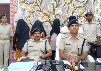 अवैध बालू उत्खनन मामले में पुलिस ने चार को किया गिरफ्तार, 34 नामजद आरोपी पर एफआईआर दर्ज