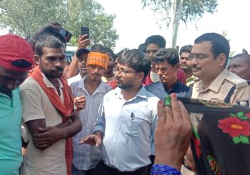 बिजली का तार मरम्मत करने के दौरान मिस्त्री हुआ किऊल नदी में डूबने से गायब