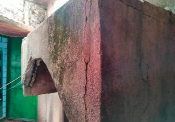 आप साइन कीजिए न, हम सबको देख लेंगे.. शिक्षा के मंदिर में खेला कर गए संवेदक
