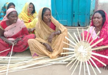 पूर्णिया जिले के बांस से बरहट में तैयार की जाती है छठ का सुप-डाला