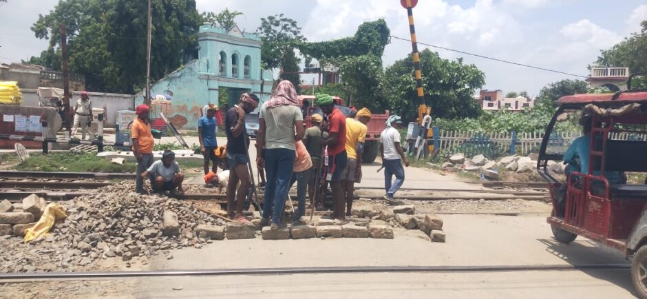 जमुई रेलवे फाटक पर 12 से 16 जुलाई तक आवागमन रहेगा बाधित