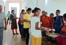 जीविका दीदियों का नया कदम, पुलिस जवानों को परोस रहीं घर जैसा पौष्टिक भोजन