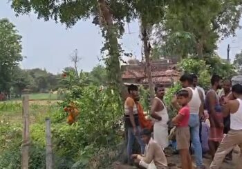 जमुई में बहनोई की हत्या कर शव घर के पीछे दफनाने का आरोप, साला फरार
