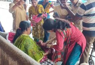 जमुई रेलवे स्टेशन पर महिला का प्रसव, प्लेटफॉर्म पर गूंजी नवजात की किलकारी