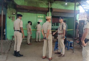 बालू चालान केंद्र पर हथियारबंद बदमाशों का धावा, 8 लाख रुपये लूटे , विरोध करने पर दो कर्मचारियों को मारा चाकू