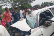 जमुई में भीषण सड़क हादसा: टेलर से भिड़ी स्विफ्ट कार, चालक और बहनोई की मौत, चार घायल