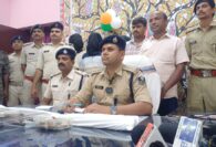 जमुई में हथियारों की खेप बरामद, चार गिरफ्तार, 4 देशी हथियार और 23 कारतूस जब्त