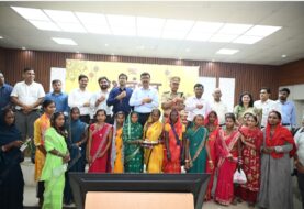 रक्षाबंधन पर बदली जमुई की तस्वीर: पूर्व अति-नक्सल प्रभावित इलाकों की महिलाओं ने DM-SP को बांधी राखी