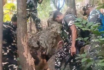 SSB की बड़ी कार्रवाई: मनियारा जंगल में सुरंगनुमा ठिकाने से 4 अवैध हथियार और 22 जिंदा कारतूस बरामद